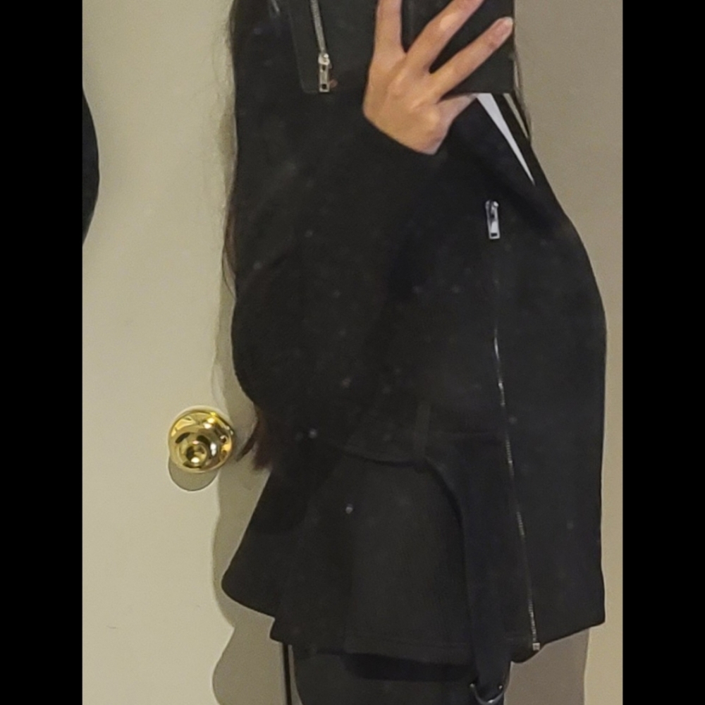 Jacket - Picture 4 of 6